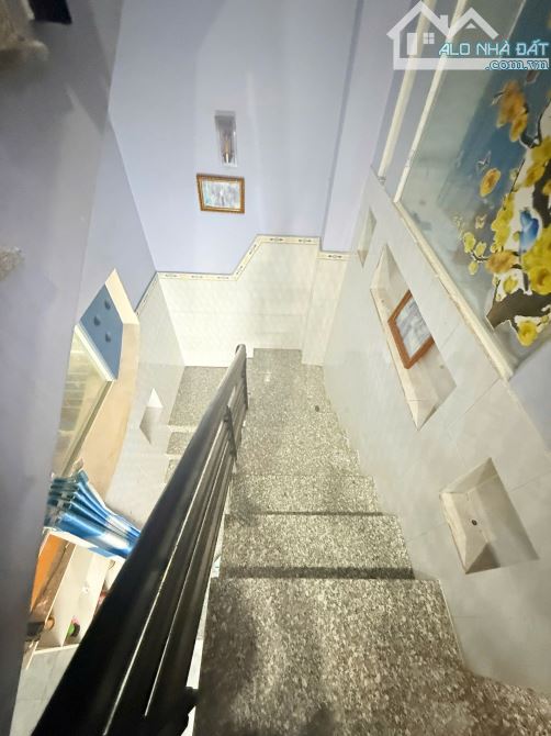 HẺM 6M THÔNG NHÀ 3 TẦNG MỚI ĐẸP - HƯƠNG LỘ 2 - GIÁP TÂN PHÚ - 50M2 - SỔ ĐẸP HOÀN CÔNG ĐỦ - 4