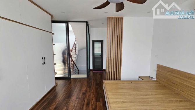 Nhà lô góc 35m ở Văn Phú,Hà Đông, 3 ô tô đỗ cửa, gần công viên cây xanh, 6 tầng thang máy - 4