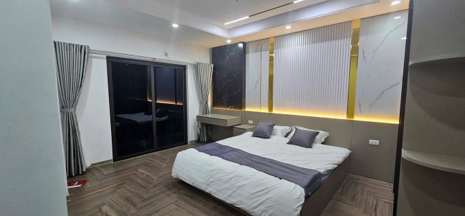 CỰC PHẨM XUÂN LA- TÂY HỒ- THANG MÁY- F.NỘI THẤT XỊN- NHÀ MỚI - 36M x 6Tầng -GIÁ NHỈNH 8 Tỷ - 4