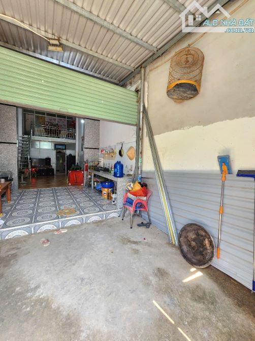 2ty2 TL nhà 73m2 cấp 4 gác lửng cách đường Bình Chuẩn 63 chỉ 50m, P.Bình Chuẩn - 4