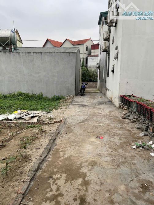 Bán đất Ngọc Động – Sổ nở hậu nhẹ - Ô Tô Vào đất – 60m – 4.45 tỷ - 4