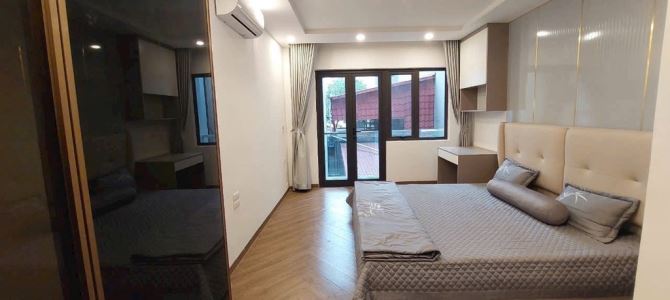 Chính chủ gửi bán nhà đẹp phố Ngọc Thuỵ,Long Biên,thang máy, Full nội thất,ngõ nông - 4