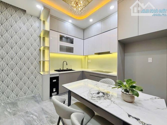 Bán gấp nhà ngay Luỹ Bán Bích, Tân Phú. Giá: 2 Tỷ 660 / 48.5m2. Sổ hồng riêng, hẻm 1/ 5m - 4