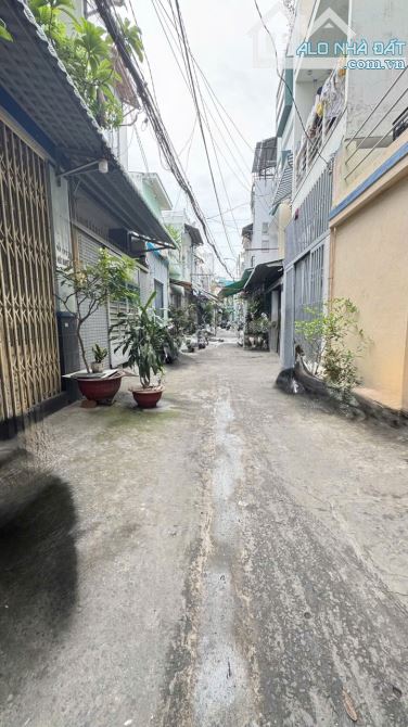 BÁN NHÀ Q7 - 4 TẦNG BTCT - 4PN ĐƯỜNG HUỲNH TẤN PHÁT, TÂN THUẬN TÂY. - 4