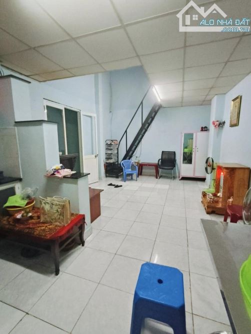 MẶT TIỀN NGUYỄN VĂN LUÔNG VÒNG XOAY PHÚ LÂM 205M  5 TẦNG 17,8 TY - 4