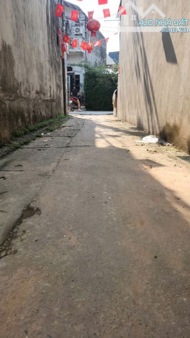 BÁN NHÀ MỚI ĐẸP – NGÕ THÔNG Ô TÔ CHẠY QUA – YÊN NGHĨA, HÀ ĐÔNG – GIÁ CHỈ 3,95 TỶ - 4