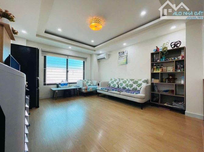 Đi định cư nên cần Bán nhà MT ngay ngã 3 Huỳnh Văn Bánh và Lê Quý Đôn 1T4L khu kinh doanh - 4