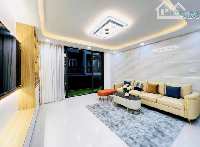 GIẢM SÂU 800TRIỆU!BÁN GẤP NHÀ HOA SỨ,PHÚ NHUẬN-GIÁ:3,89TỶ/63m2(4,5x14m).ĐANG CHO THUÊ - 4