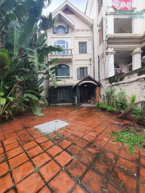 Bán Nhà Mặt Phố Quận Tây Hồ 205m4T MT8,5m 2 THOÁNG 60 Tỷ Âu Cơ. - 4