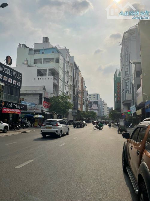 Cho thuê Building Mặt tiền Bạch Đằng, P2, Q.Tân Bình - DT 6x18m, Hầm 6lầu, Thang máy, PCCC - 4