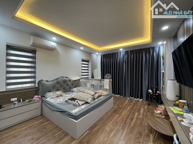 Bán Nhà Cổ Nhuế - Trần Cung - Dân Xây - Lô Góc - Vài Bước Mặt Phố - 55m2 - 9Tỷ 5 - 4