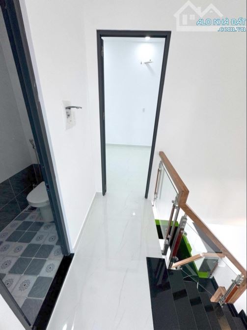 1/ ĐƯỜNG 5D - BHHA - BÌNH TÂN - GIÁP TÂN PHÚ - HẺM XE HƠI - 40M2 - 2 TẦNG BTCT - 4 TỶ HƠN - 4