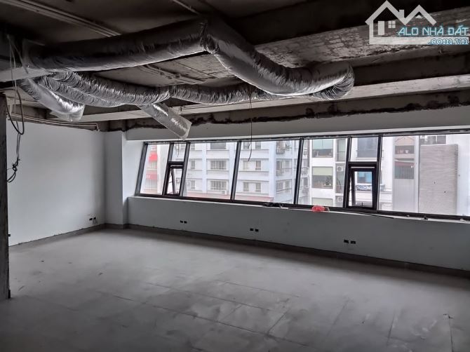 HOT - CHÍNH CHỦ cho thuê TÒA NHÀ SỐ 8 MẶT PHỐ KHÚC THỪA DỤ. 150m2, 7 TẦNG + 1 HẦM. - 4