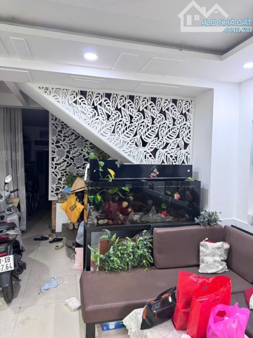 Bán nhà 4x17m 3 lầu HXH Phạm Văn Chiêu, p14, Gò Vấp 6.5 tỷ - 4