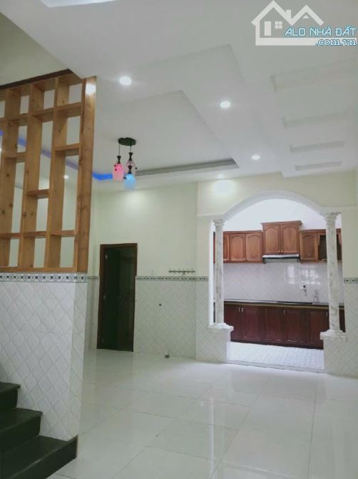 Nhà 3 tầng KPLĐB đường SỐ 1, xã Xuân Thới Thượng, H. Hóc Môn. DT 75m2 (5mx15m). 6,15TỶ - 4