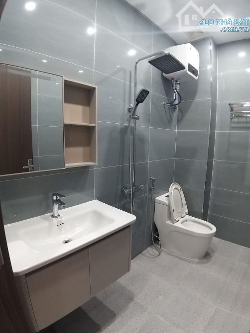 Còn duy nhất 1 căn 3 tầng độc lập tại Phú Xá Đông Hải.47m2 ngõ ô tô đỗ cửa giá 2,7 tỷ tt - 5