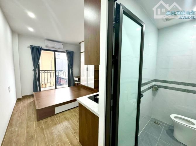 HOÀNG HOA THÁM - GÀ ĐẺ TRỨNG VÀNG - 7 TẦNG THANG MÁY - DÒNG TIỀN TỐT - 5