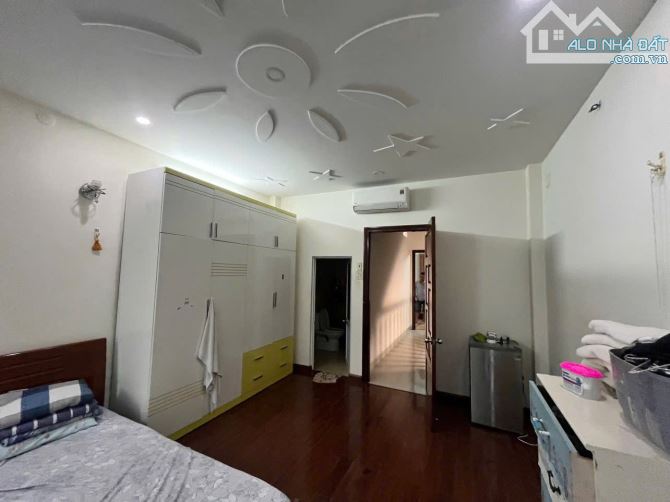 NHÀ 3 TẦNG, ĐƯỜNG 8B, HÀ QUANG 2, ĐỐI DIỆN CÔNG VIÊN, GIÁ 6 TỶ 350. CN14.5 - 5