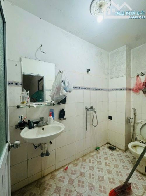 BÁN GẤP NHÀ 36M², 4 TẦNG, MẶT TIỀN 3.5M, GIÁ 6.1 TỶ ĐÊ LA THÀNH, PHƯỜNG GIẢNG VÕ, BA ĐÌNH - 5