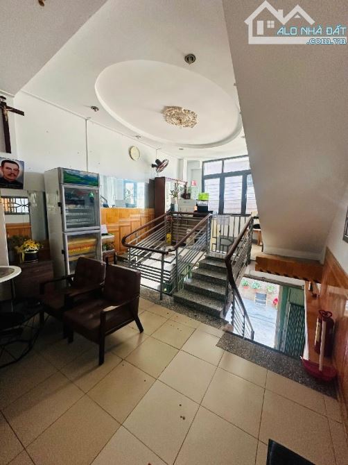 🏡MẶT TIỀN LÔ NHÌ ĐƯỜNG HOÀNG SA - 65M2 - 4 TẦNG - DÒNG TIỀN 30TR - 5