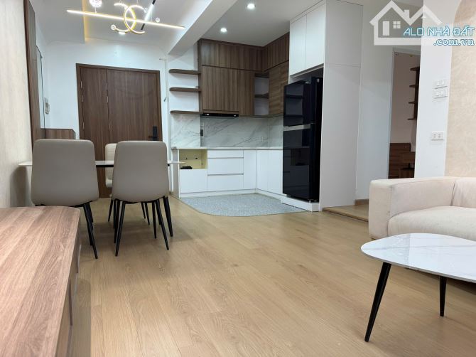 Căn hộ chung cư tầng trung KĐT Pháp Vân, Trần Thủ Độ 83m, 3 ngủ, sổ đỏ đầy đủ, nhỉnh 4 tỷ - 5