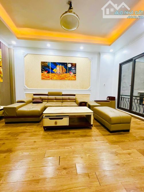 Chính chủ bán nhà ngõ 342 Lạc Long Quân, Tây Hồ dt 33m2 xây 5 tầng, ngõ 2,5m giá 7,45 tỷ - 5