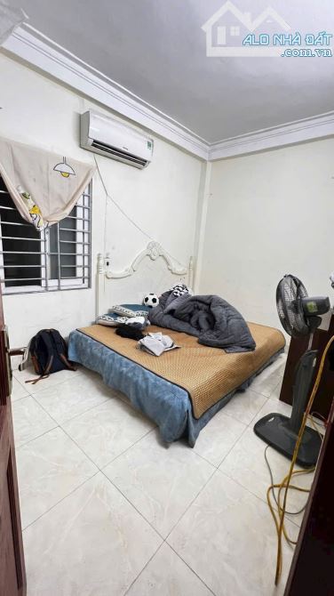 Nhà 4 tầng 33m Thạch Bàn -3 PN - Chỉ 4,65 tỉ TT Quận Long Biên - 5