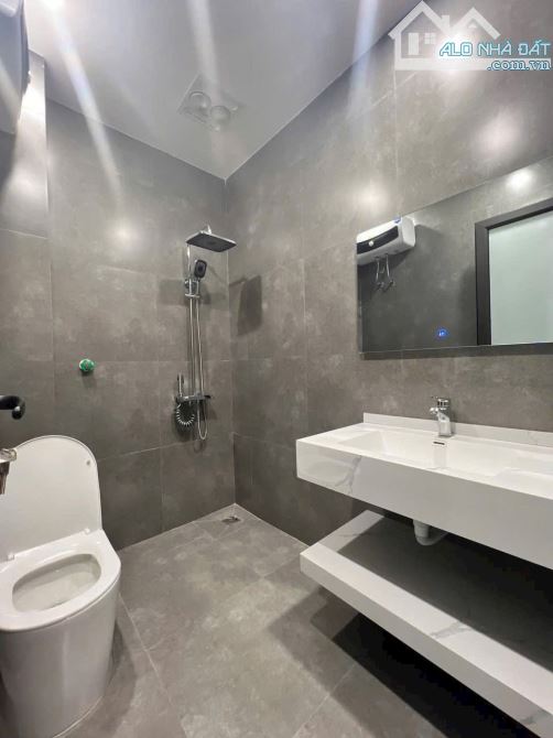 Bán nhà 3,5 tầng xây mới ngõ đường Chu Văn An - Ngô Quyền - DT 45m - Giá bán 3 tỷ 550 tr - 5