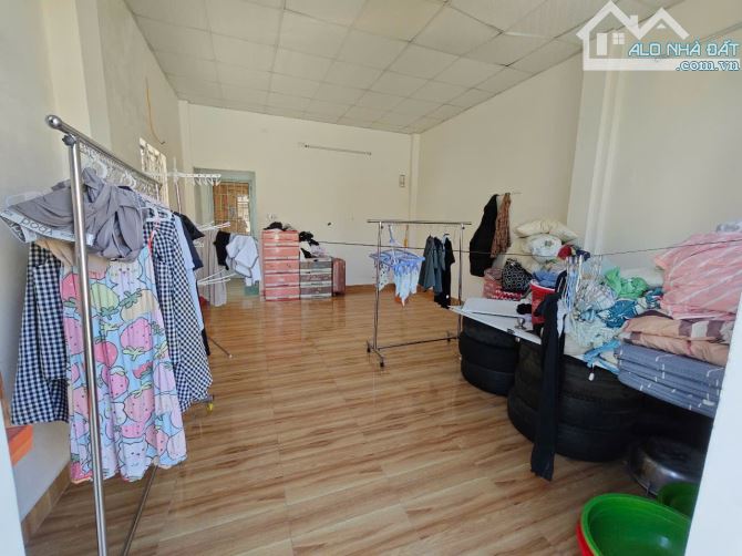 Bán nhà căn góc lê hồng phong ngang 5,7m - 5