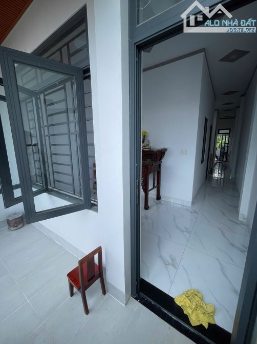 Bán nhà lầu 2 mặt tiền trước sau chỉ từ 675tr - 5