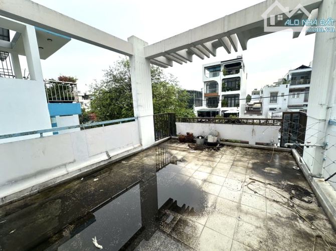 Bán nhà mặt phố quận 6 - Khu vip bình phú - Sơn phết lại mới tinh 12,8 tỷ - 5