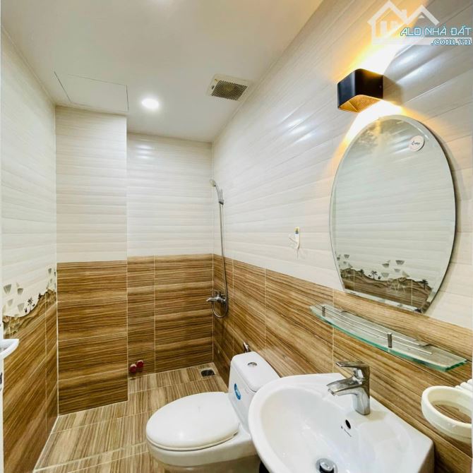 bán nhà ngay Hậu Giang, Quận 6. Giá 2 tỷ 530 tr/ 69m2, sổ hồng riêng, 1 trệt 2 lầu. - 5