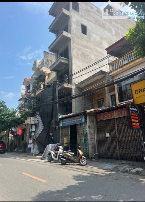 18.5 Tỷ/ 100/108 M2 mặt Phố Hoa Lâm Long Biên - 5