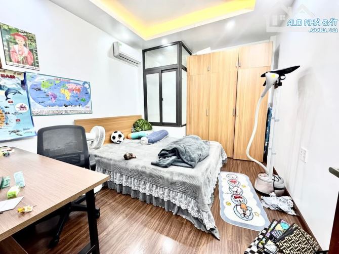 Nhà đẹp Minh Khai, ngõ thông nông 3m, ra Phố 60m, kdoanh, full đồ, 45m2. Giá 11 tỷ - 5