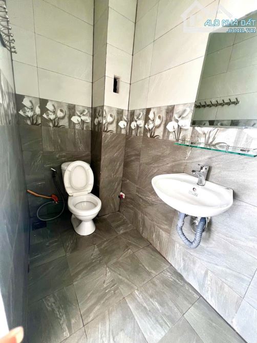 BÁN NHÀ MÁI THÁI SÂN ĐẬU Ô TÔ 7 CHỖ-LIỀN KỀ GÓI 6 MỸ GIA-VĨNH THÁI-NHA TRANG - 5