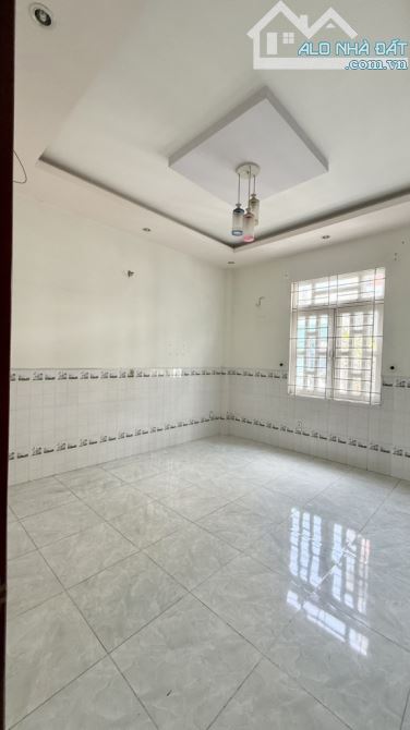 CẦN BÁN NHÀ BÌNH TÂN – 4x20 – GẦN NGÃ TƯ GÒ MÂY – 3 TẦNG – 4,8 TỶ - 5