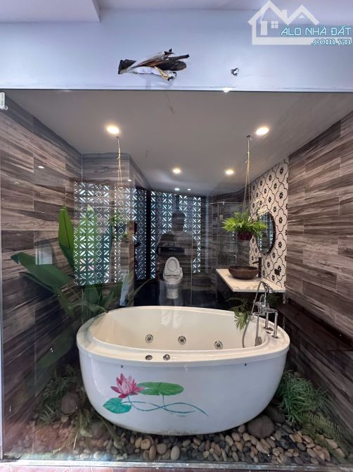 Nhà siêu đẹp ở ngay Nguyễn Văn Cừ Long Biên Sổ 45m 5 tầng 4 ngủ MT8m Giá 14 tỷ Ngõ ô tô - 5