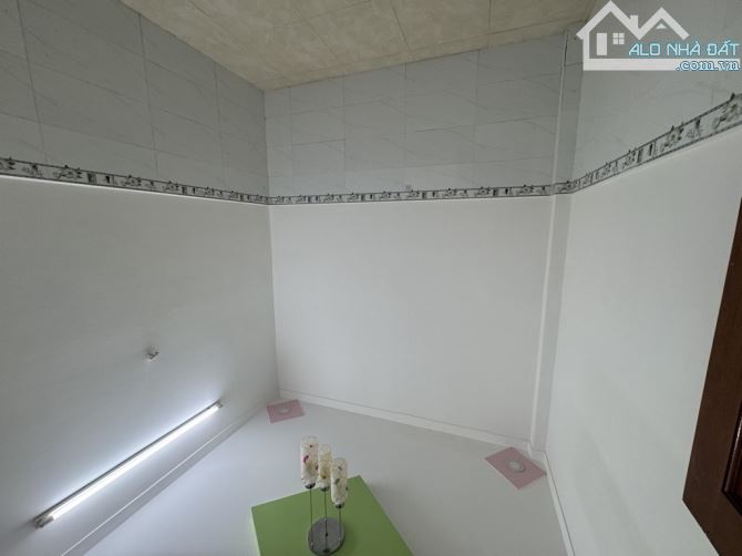 Nhà cấp 4 đường XUÂN THỚI THƯỢNG 58C, xã XTT, H. Hóc Môn. DT 113.1m2 (4mx28,3m). 4,62TỶ - 5