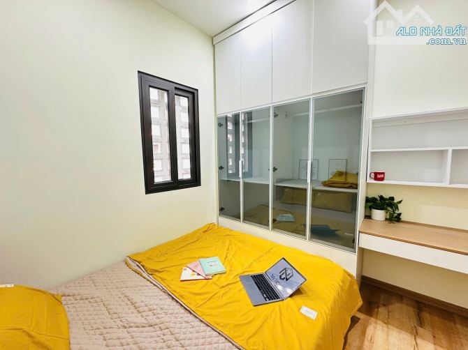 Cho Thuê CCMN 5 Hoàng Quốc Việt Cầu Giấy 50m2 2N1K Giặt Riêng Ban Công Cửa Sổ Thang Máy - 19