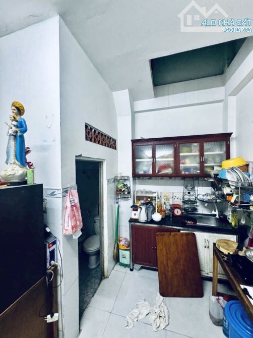 Nhà nhỏ , hạnh phúc to, bán căn nhà cho gđ TC nhỏ ngay P15 giá chỉ 3,57 tỷ - 6