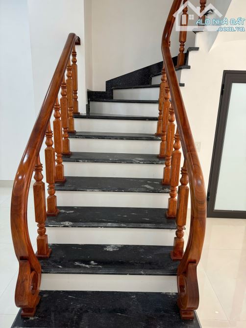 BÁN NHÀ TRẦN HƯNG ĐẠO, NGAY CỔNG TRƯỜNG LƯƠNG THẾ VINH - 6