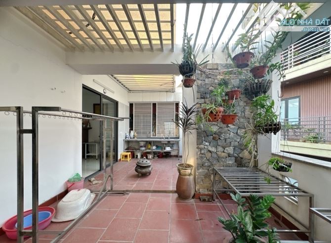 Bán nhà đẹp phố Lương Yên 53m2, mặt tiền 7m, cách phố 20m, ngõ thông, giá nhỉnh 12 tỷ - 6