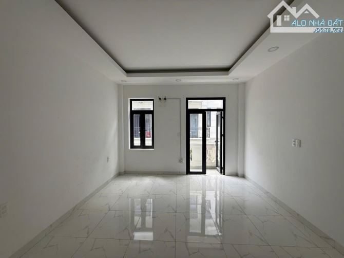 BÁN NHÀ HẺM XE HƠI THÔNG - NGUYỄN VĂN YẾN - TTH - TÂN PHÚ - 60M2 - 5TẦNG - 8tỷ8 TL - 6