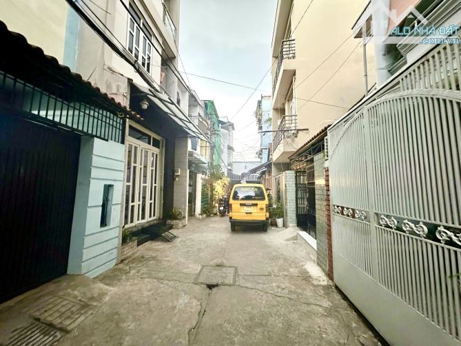 HẺM XE HƠI - GẦN CHỢ BÀ CHIỂU - 52M2 - SỔ VUÔNG - CHỈ 6,78 TỶ - P24 BÌNH THẠNH - 6