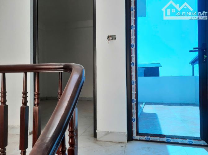 Bán gấp nhà gần đô thị Vinhomes Tây Mỗ, gần trục chính ngõ thông ô tô, 5 tầng, 4.7 tỷ - 6