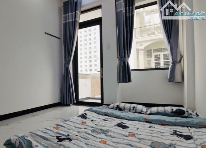 Bán nhà nở hậu Nguyễn Phúc Chu, P15, Tân Bình.71m2 x 5 tầng - 4 x 18 . Giá 7.68 tỷ TL - 6