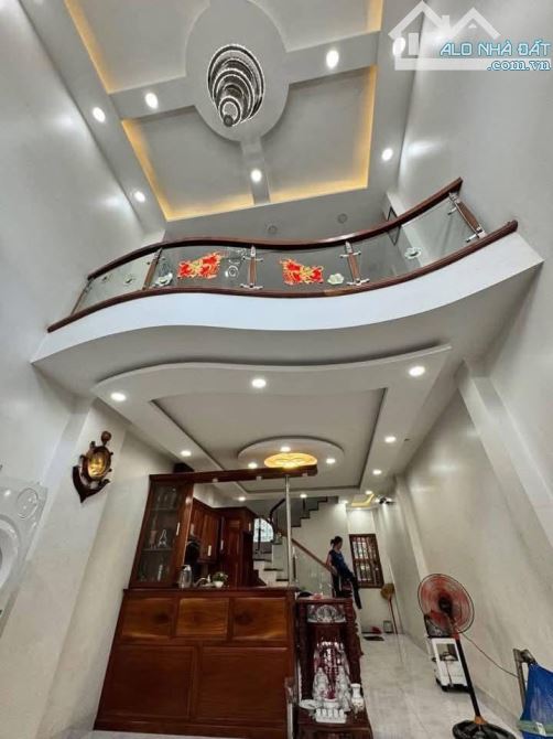 HẺM 6M THÔNG NHÀ 3 TẦNG MỚI ĐẸP - HƯƠNG LỘ 2 - GIÁP TÂN PHÚ - 50M2 - SỔ ĐẸP HOÀN CÔNG ĐỦ - 6