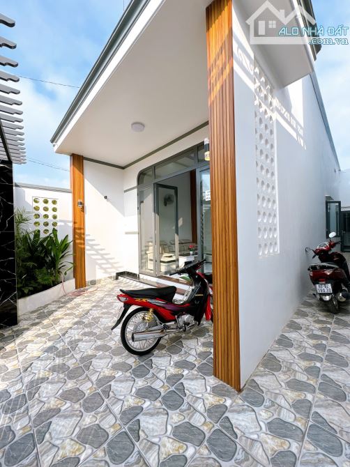 NP607 Bán Nhà ngang 6m Gần Chợ Thánh Tâm - Đền Thánh Martin - - 6