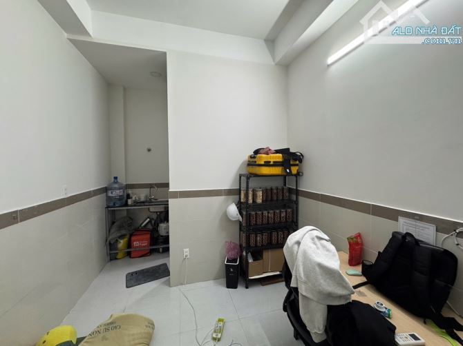 Mặt tiền kinh doanh Dạ Nam xây dựng CHDV nở hậu 6x17 chỉ 11 tỷ - 6