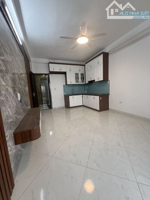 🏡 NHÀ 6 TẦNG SIÊU ĐẸP NGÔ GIA TỰ - 🚘 QUAY ĐẦU - GIÁ CHỈ 11 TỶ - 6